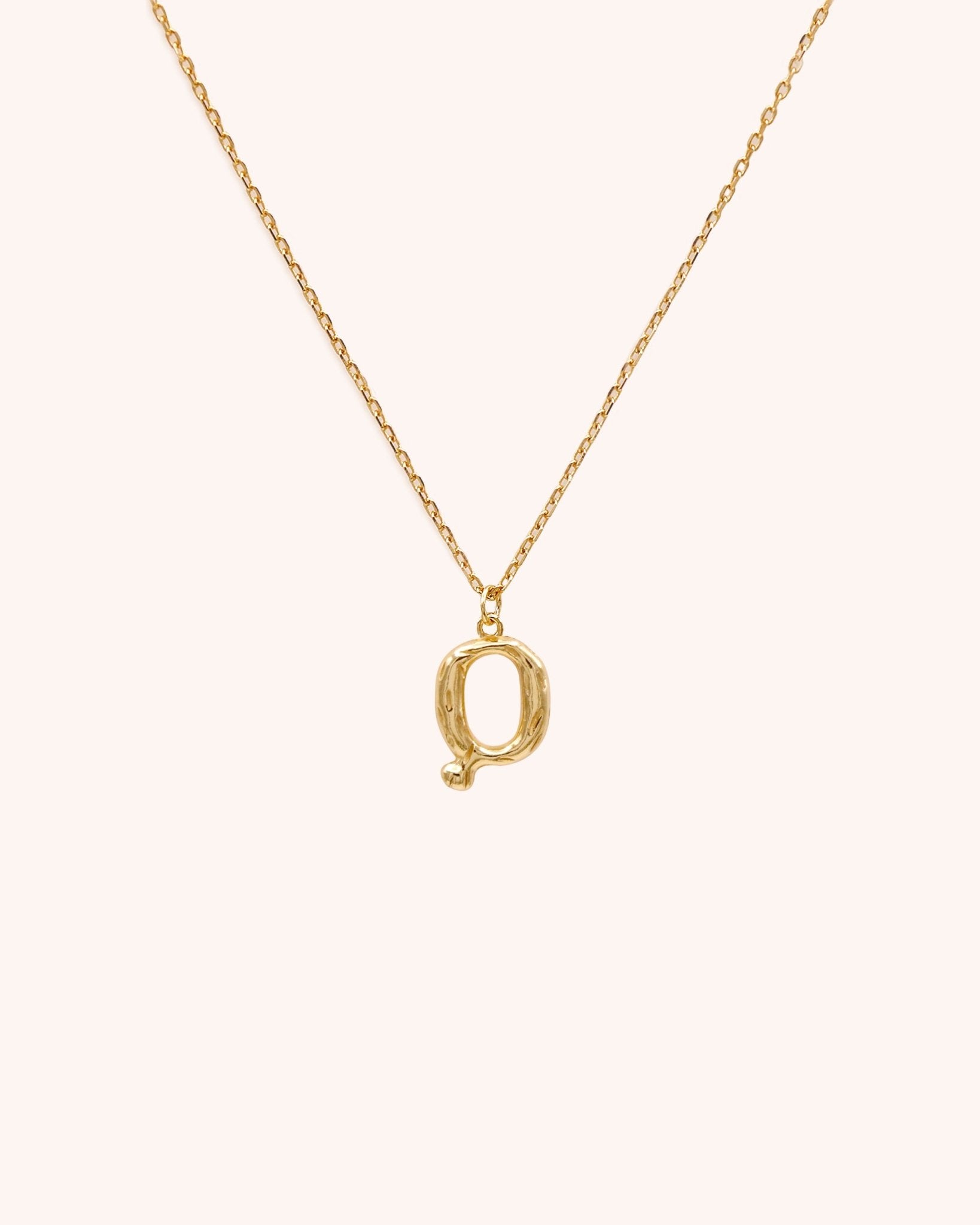 Bamboo Initial Necklace - Letter Q - Oia Boutique Sustainable Gold Jewellery - Recycled18k Gold Plated