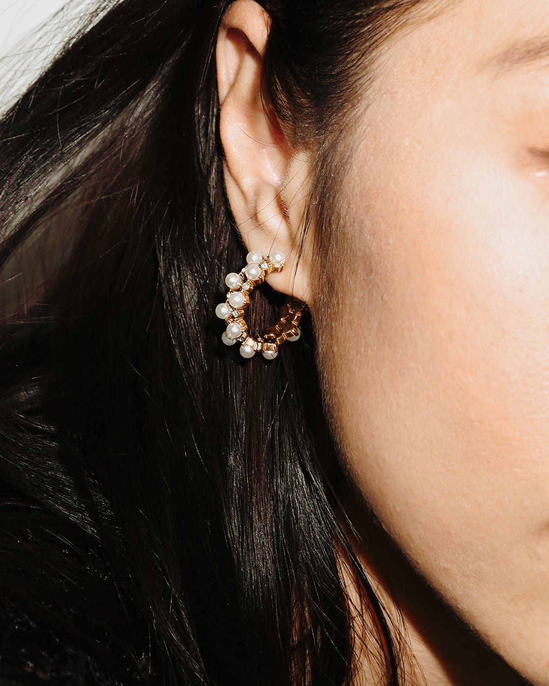 Beaded Freshwater Pearl Hoop Earrings - Oia Boutique