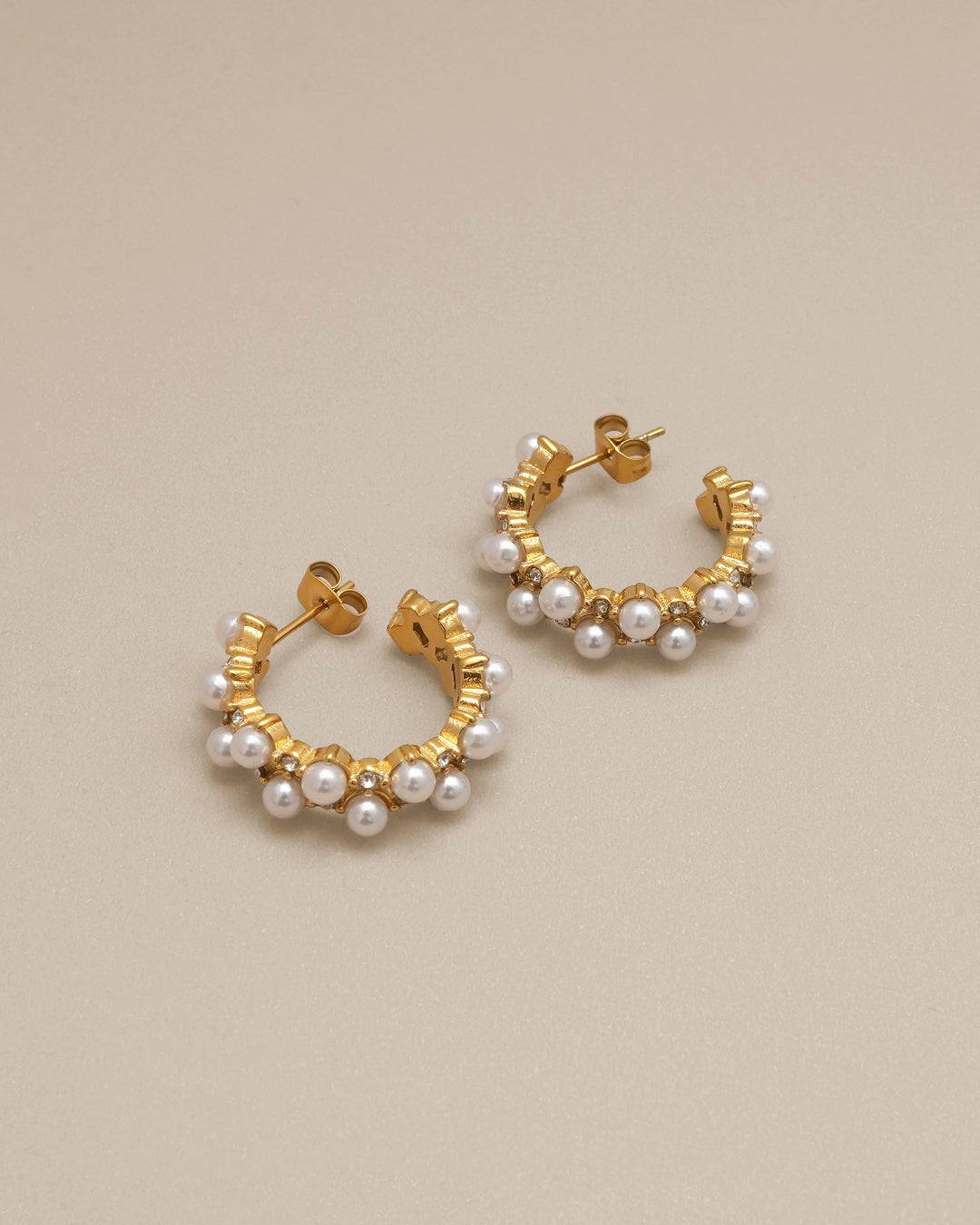 Beaded Freshwater Pearl Hoop Earrings - Oia Boutique