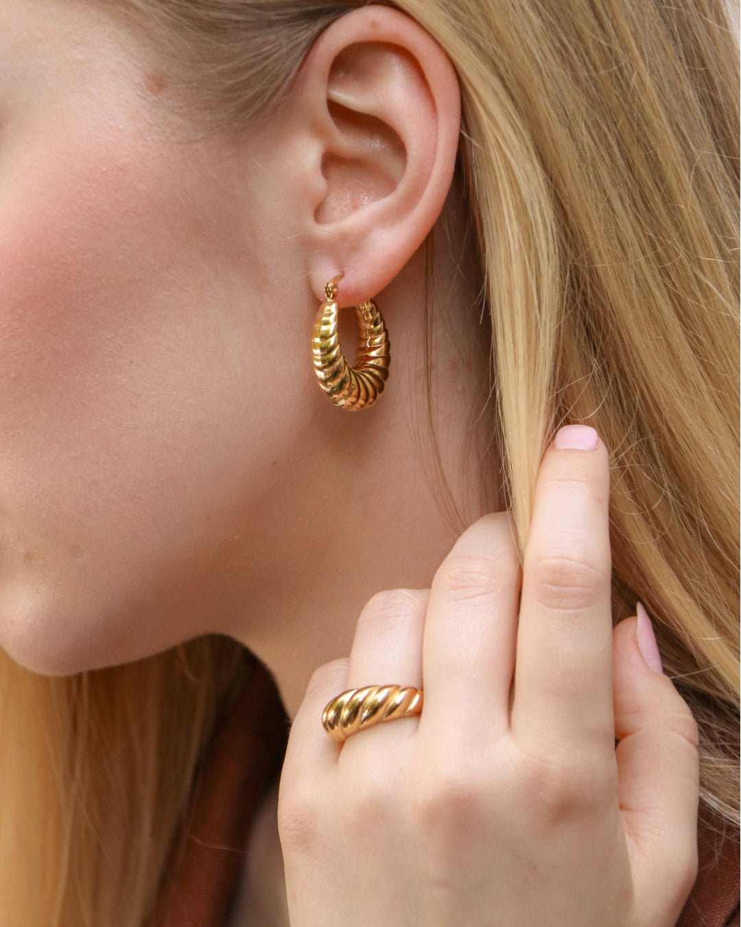 Croissant Earrings - Oia Boutique