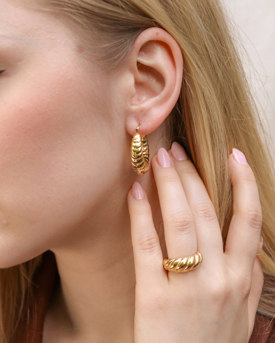 Croissant Earrings - Oia Boutique