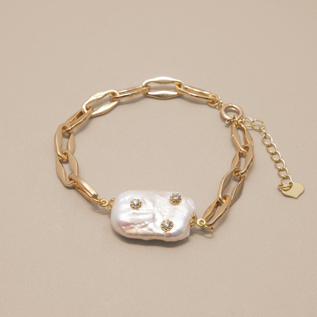 Freshwater Pearl Charm Bracelet - Oia Boutique