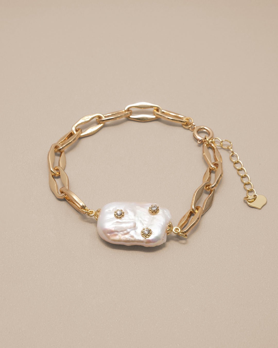 Freshwater Pearl Charm Bracelet - Oia Boutique