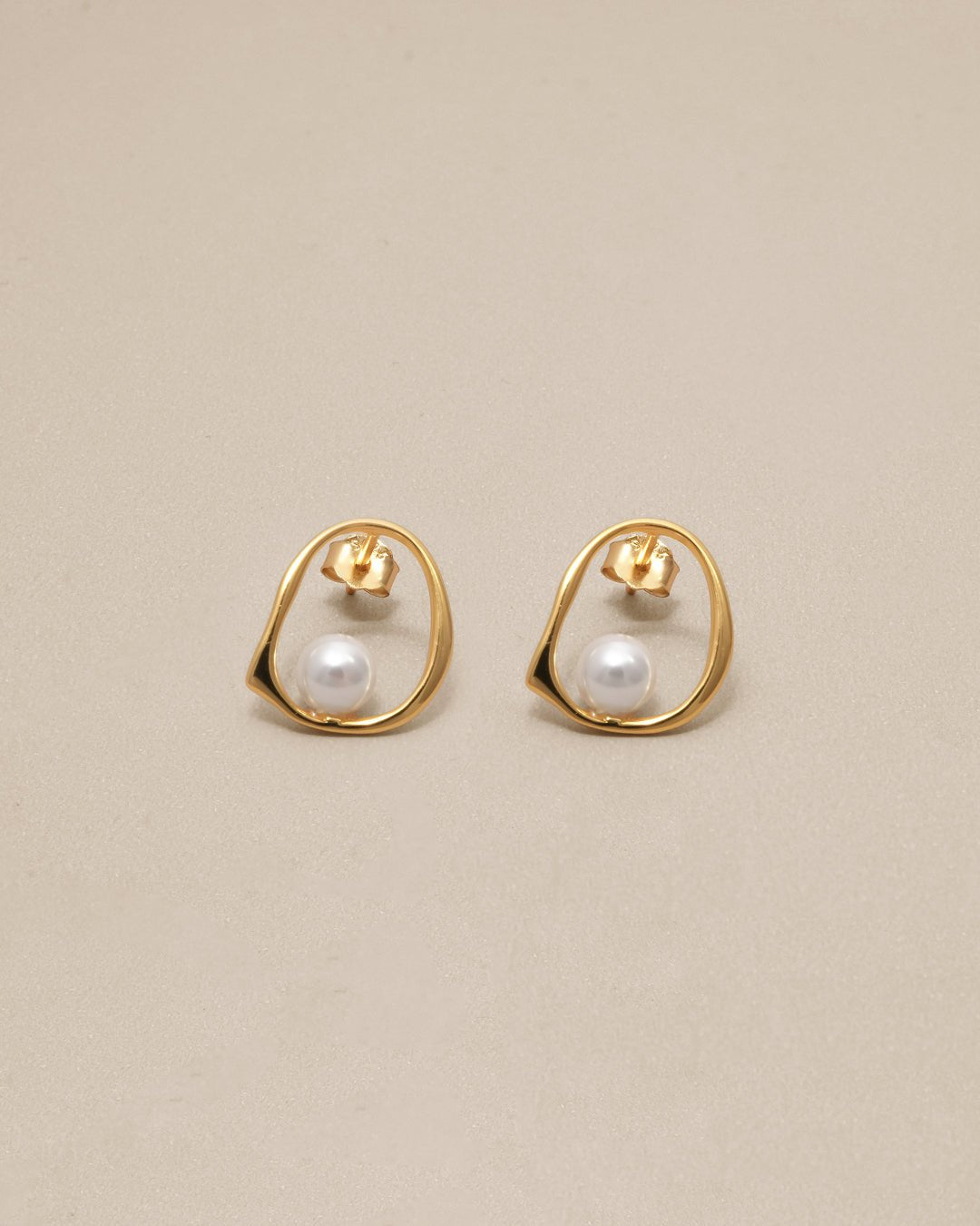 Freshwater Pearl Drop Earrings - Oia Boutique