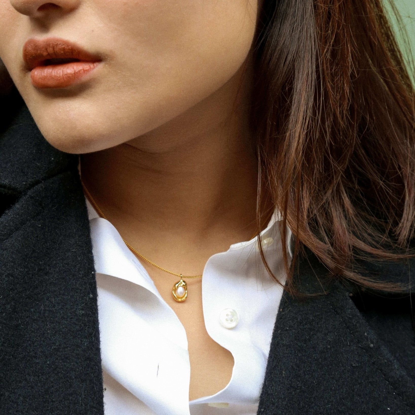 Inlaid Pearl Necklace - Oia Boutique Sustainable Gold Jewellery - Recycled18k Gold Plated