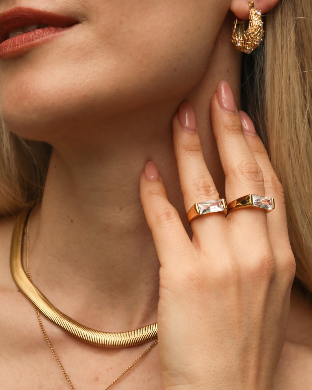 Iris Chunky Zircon Ring - Oia Boutique