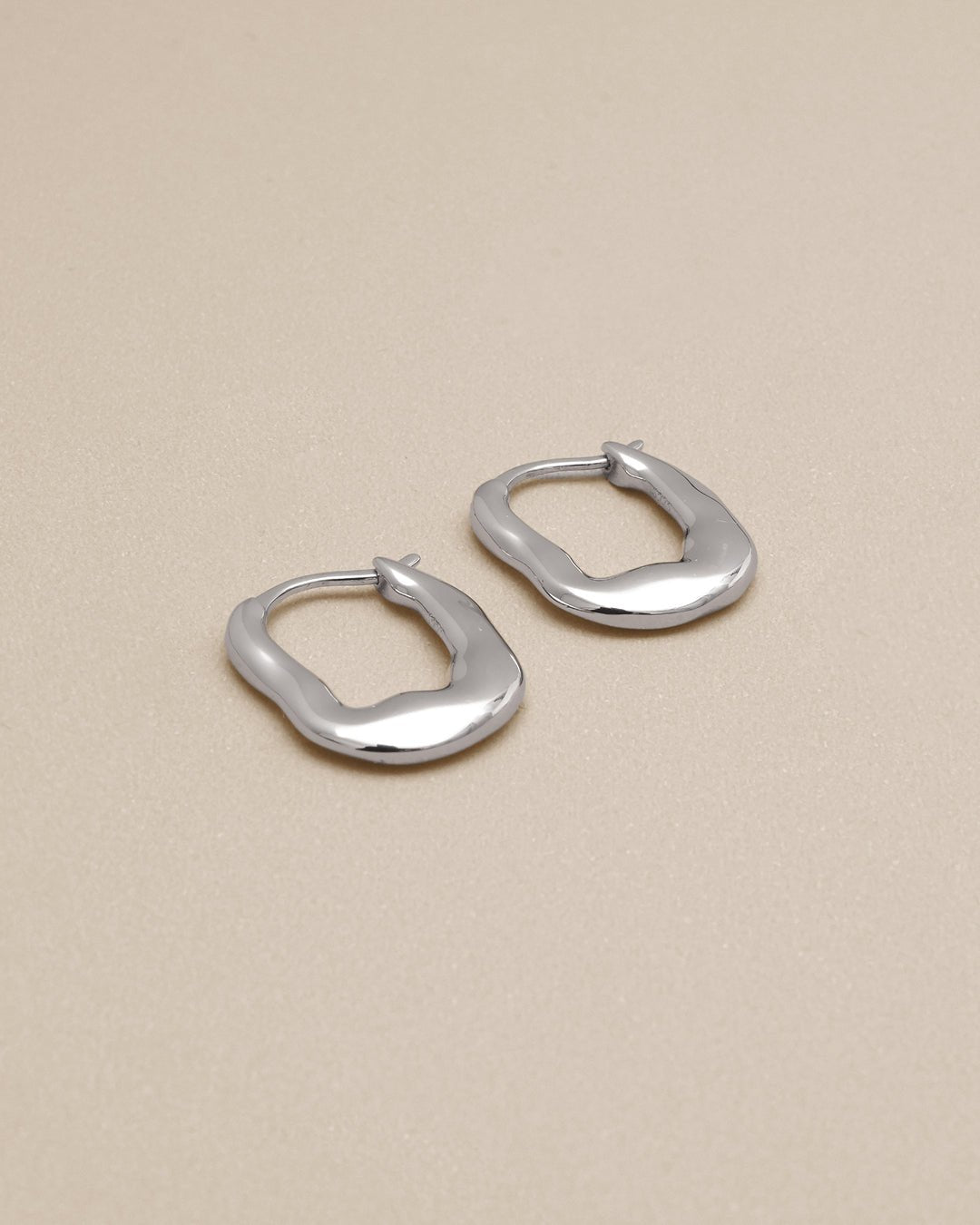 Irregular U Shape Hoop Earrings - Oia Boutique