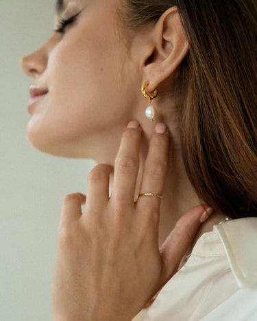 Pearl Drop Earring - Oia Boutique Sustainable Gold Jewellery - Recycled18k Gold Plated