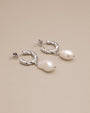 Pearl Drop Earrings - Oia Boutique