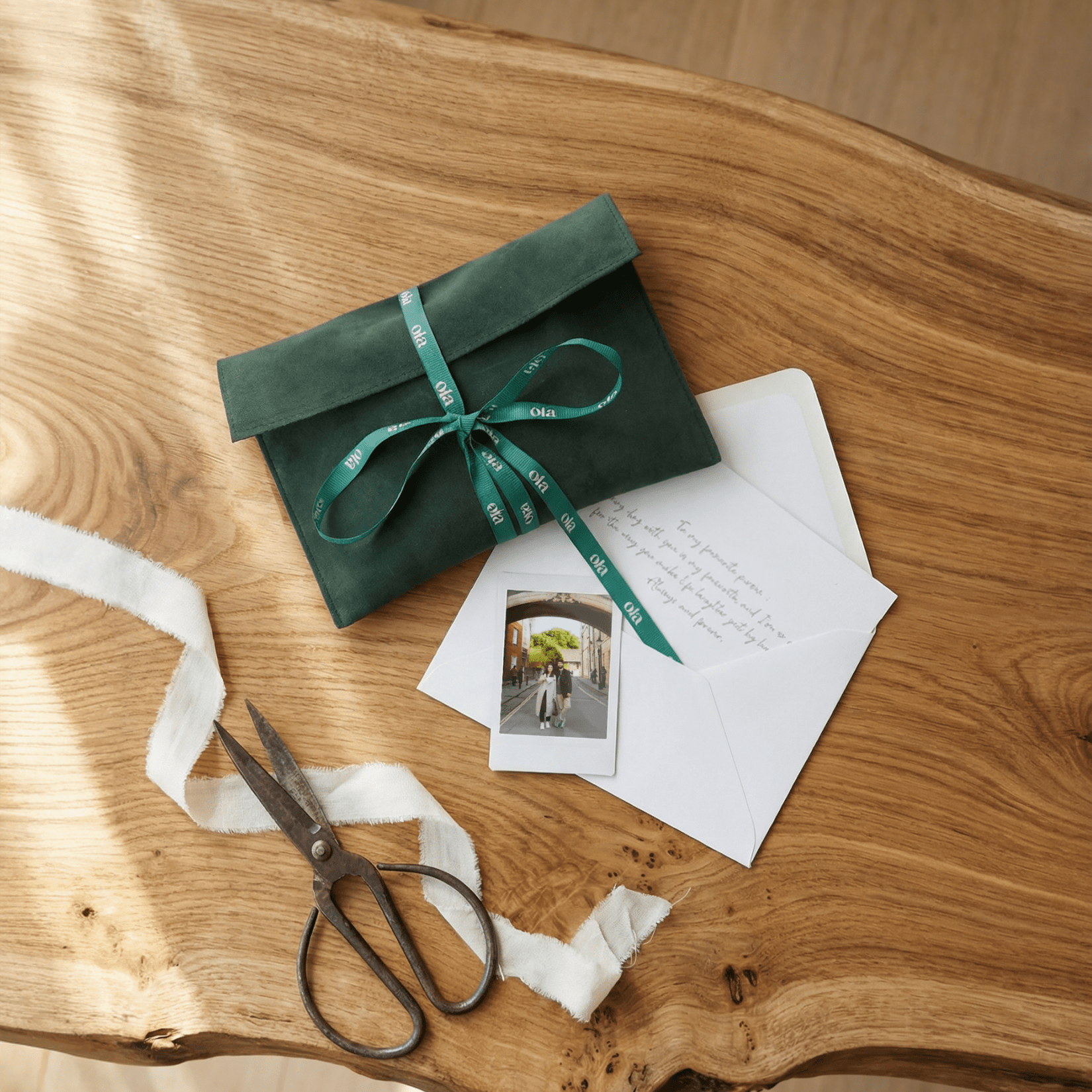 Personalised Luxury Gift Wrap - Oia Boutique