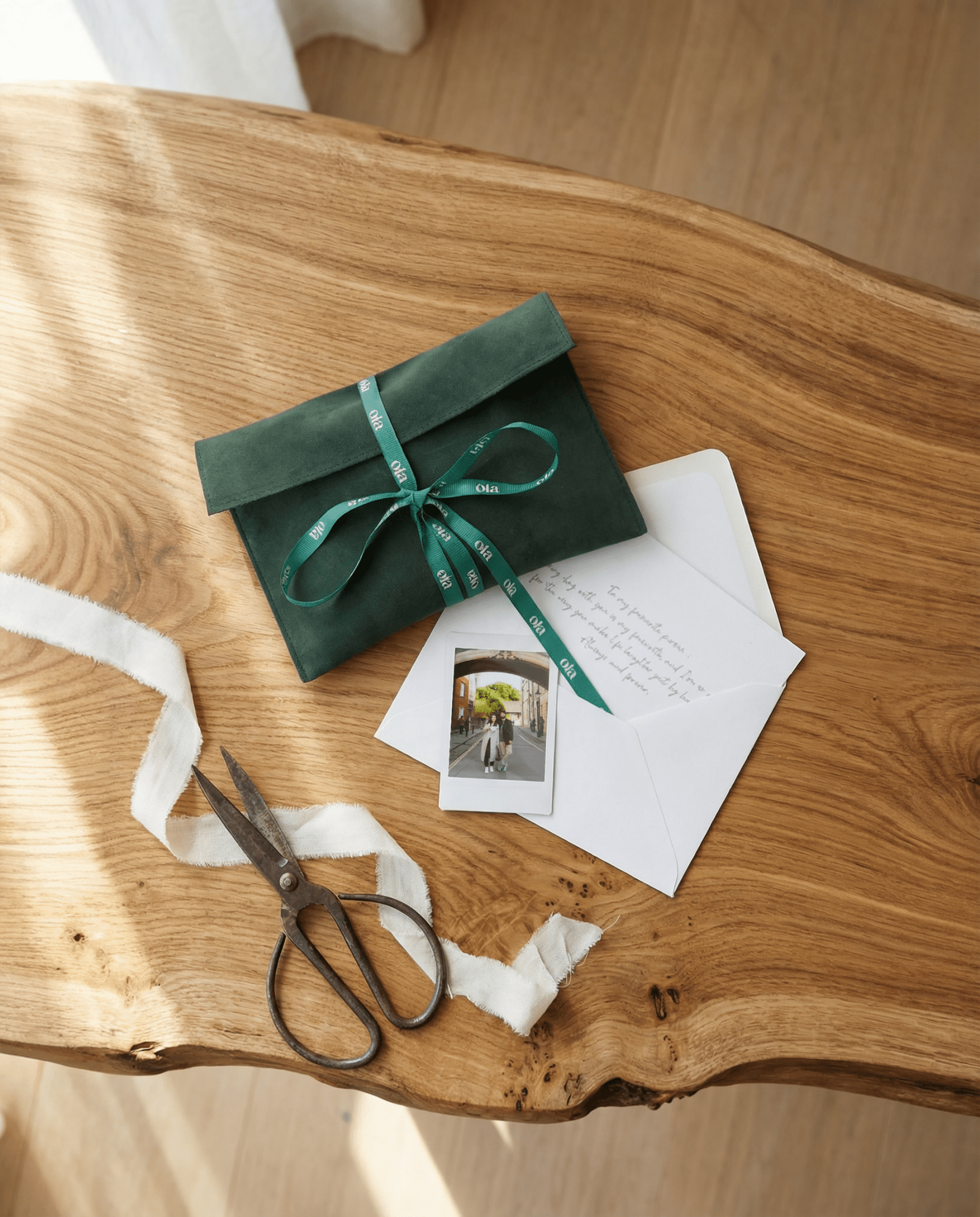 Personalised Luxury Gift Wrap - Oia Boutique
