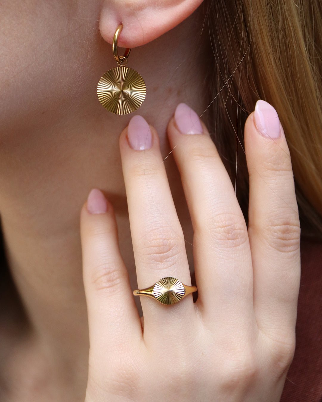 Stackable Sunbeam Ring - Oia Boutique