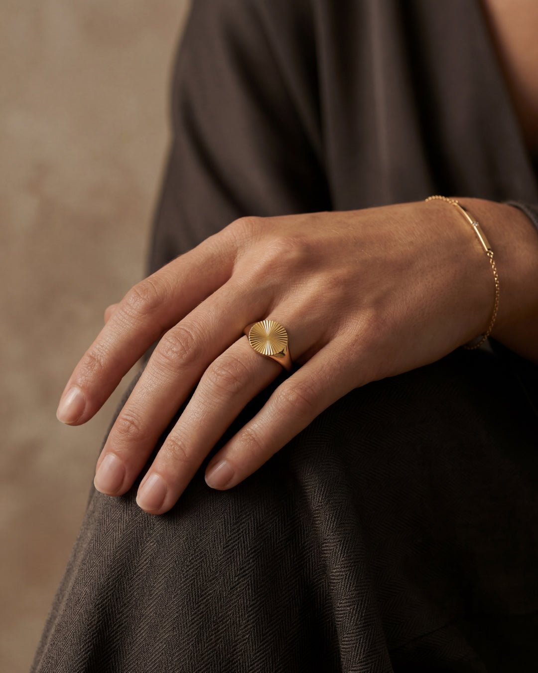 Stackable Sunbeam Ring - Oia Boutique