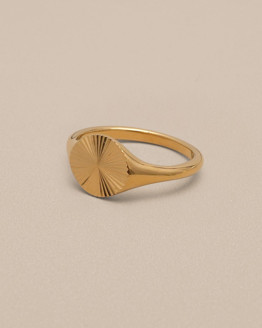 Stackable Sunbeam Ring - Oia Boutique