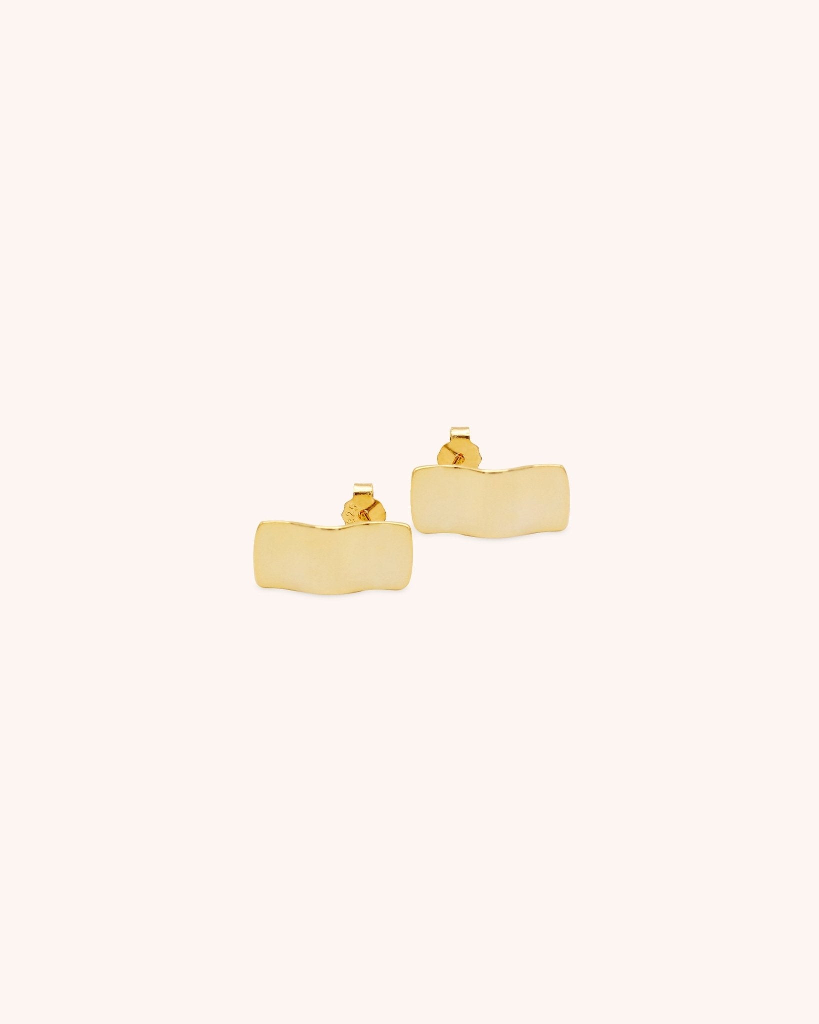 Wavy Square Bar Earring - Oia Boutique Sustainable Gold Jewellery - Recycled18k Gold Plated